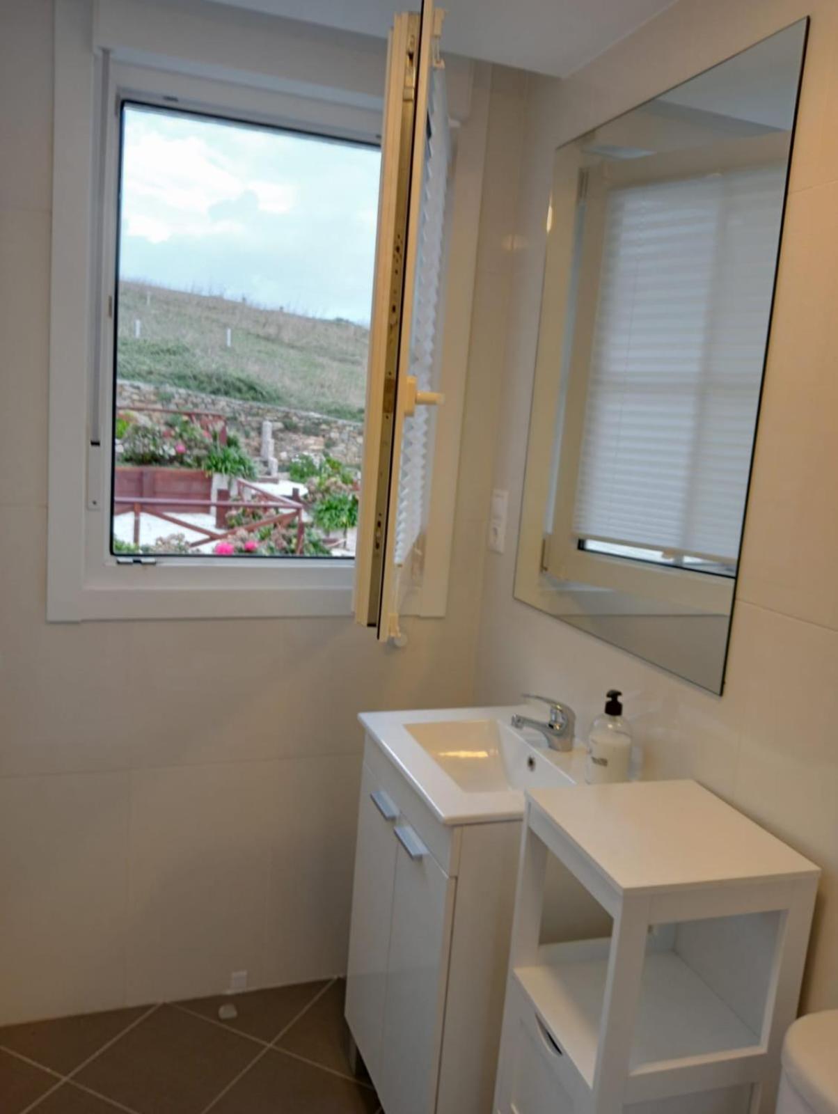 Apartamento Camino Dos Faros Мальпика Экстерьер фото